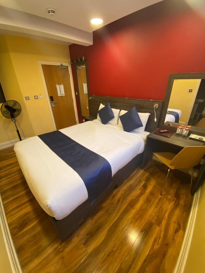 Ville Hotel Manchester Dış mekan fotoğraf